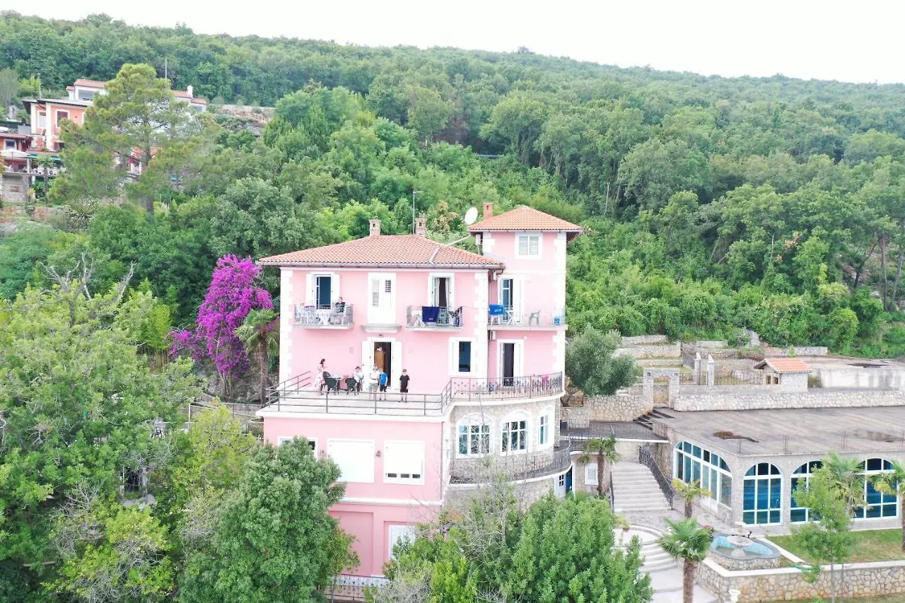 Villa Biser Mošćenička Draga Bed & Breakfast