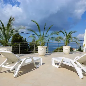 apartmani-smiljanic.hotelinzadar.com/