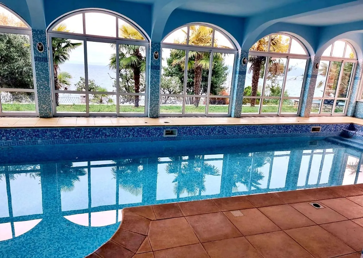 Villa Biser Moscenicka Draga Bed & Breakfast