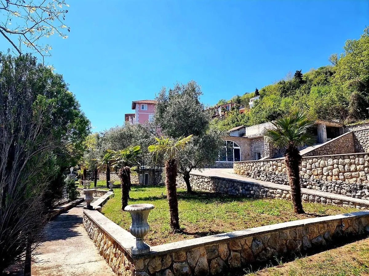 Bed & Breakfast Villa Biser Moscenicka Draga